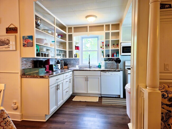556 Lagrange St in South Haven, MI - Building Photo - Building Photo