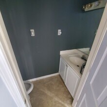 1824B Country Hills Dr in Yorkville, IL - Building Photo - Building Photo