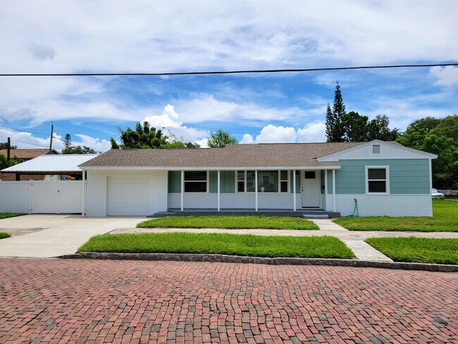 property at 301 44th St N