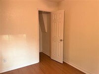 3123 Village Woods Dr photo'