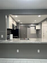 1710 NE 191st St in Miami, FL - Building Photo - Building Photo