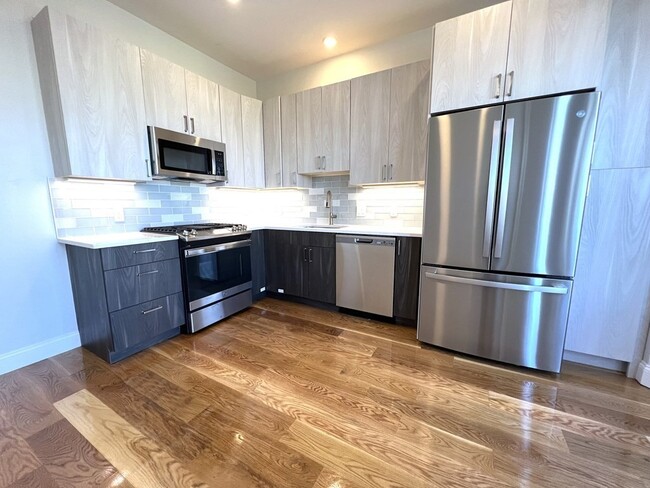 95 Prescott St-Unit -302 in Boston, MA - Building Photo - Building Photo