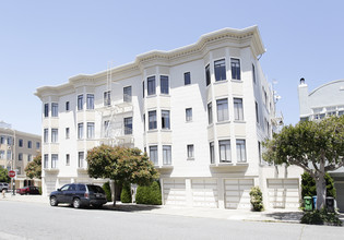 2190 Bay St in San Francisco, CA - Building Photo - Building Photo