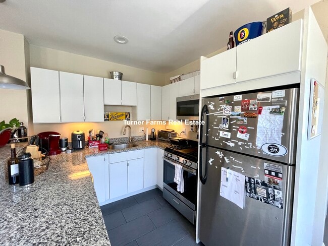 102 Morrison Ave, Unit 2