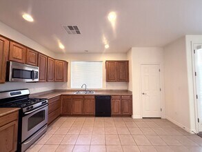 7230 Regent Pond St in Las Vegas, NV - Building Photo - Building Photo