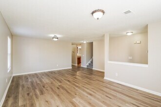 2845 Meadow Glen in Mount Juliet, TN - Foto de edificio - Building Photo