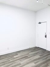 116 W Hastings St in Vancouver, BC - Building Photo - Building Photo