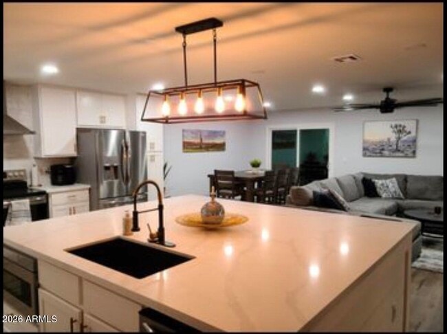 property at 936 E Hermosa Dr