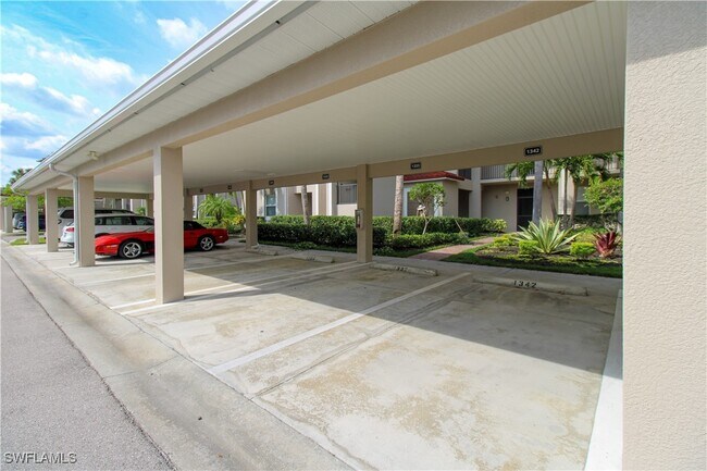 property at 10313 Heritage Bay Blvd