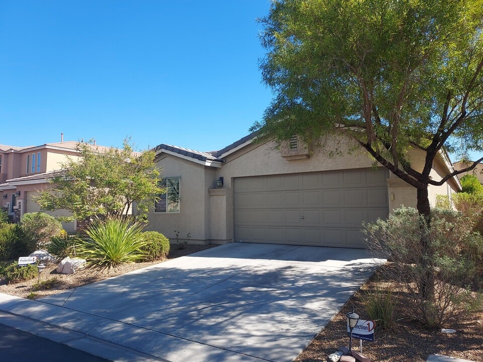 4620 Bear Island Ct in Las Vegas, NV - Building Photo