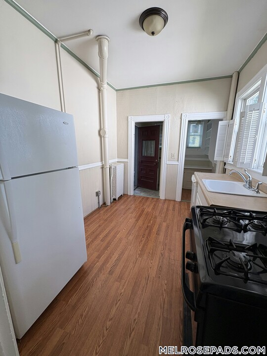 40 Chestnut St in Melrose, MA - Building Photo