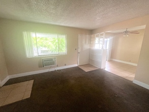 587 Silverwood Ave in Upland, CA - Building Photo - Building Photo