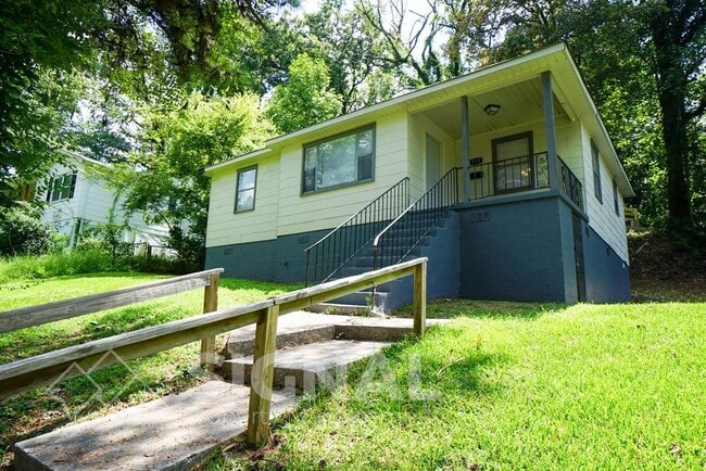 816 Vanderbilt St in Birmingham, AL - Building Photo - Building Photo
