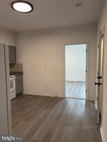 1020 Fairmount Ave in Philadelphia, PA - Building Photo