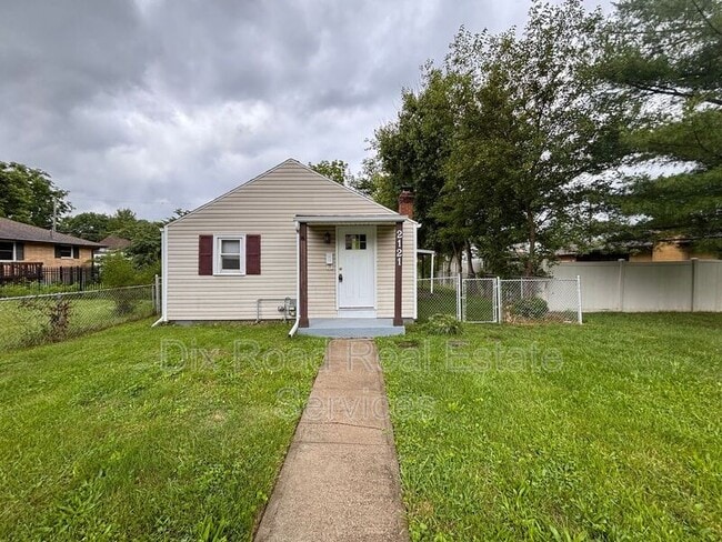 property at 2121 Culver Ave