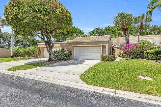 11206 Applegate Cir in Boynton Beach, FL - Building Photo - Building Photo