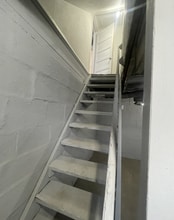 399 W Warren Ave, Unit 1 in Youngstown, OH - Building Photo - Building Photo