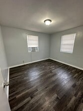 2002 Palafox St in Jacksonville, FL - Building Photo - Building Photo