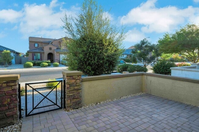 8956 W Marshall Ave in Glendale, AZ - Building Photo - Building Photo