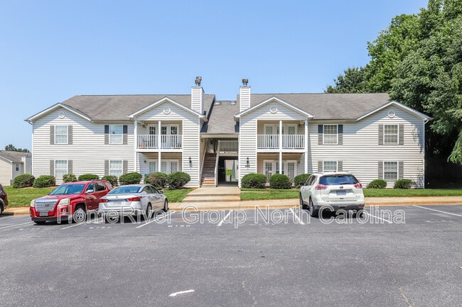 property at 802 Moultrie Ct