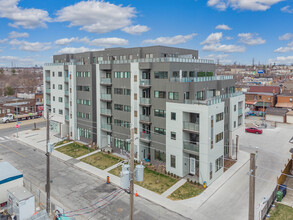 Scoop Condos in Toronto, ON - Building Photo - Building Photo