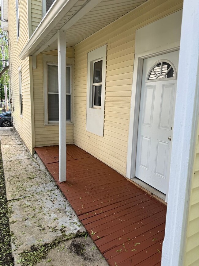 432 N Pitt St in Carlisle, PA - Foto de edificio - Building Photo