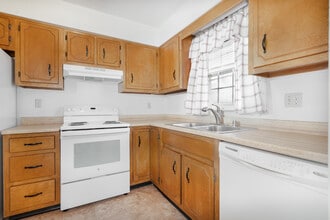 Woodside Townhomes in Radcliff, KY - Foto de edificio - Interior Photo