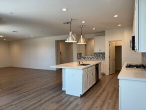 1329 Stark Bridge Rd in Lincoln, CA - Building Photo - Building Photo