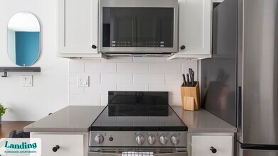 4014 Ludlow St, Unit 203 in Philadelphia, PA - Building Photo - Building Photo