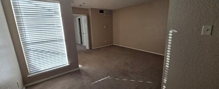 9811 Walnut St in Dallas, TX - Building Photo - Building Photo