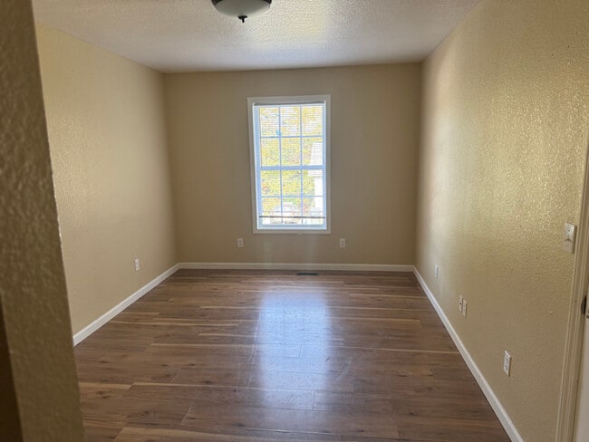 128 Little Blvd in Crossville, TN - Building Photo - Building Photo