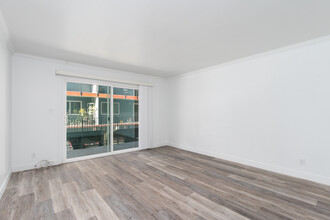 Andina Apartments in Hayward, CA - Building Photo - Interior Photo