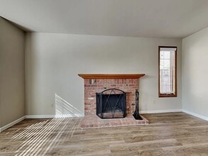12711 SE 252 Pl in Kent, WA - Building Photo - Building Photo