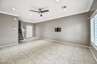 634 W Kerry Ln in Phoenix, AZ - Building Photo - Building Photo