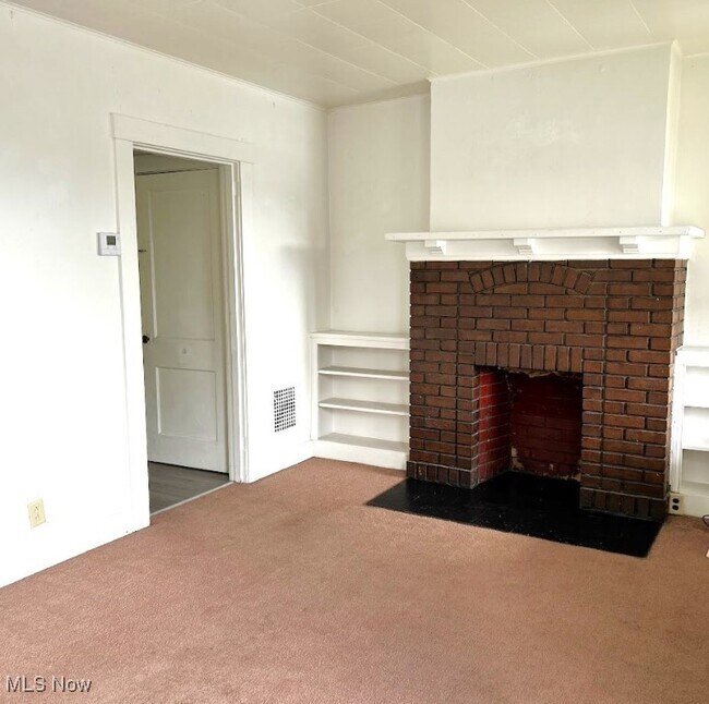 111 George St in Mingo Junction, OH - Building Photo - Building Photo