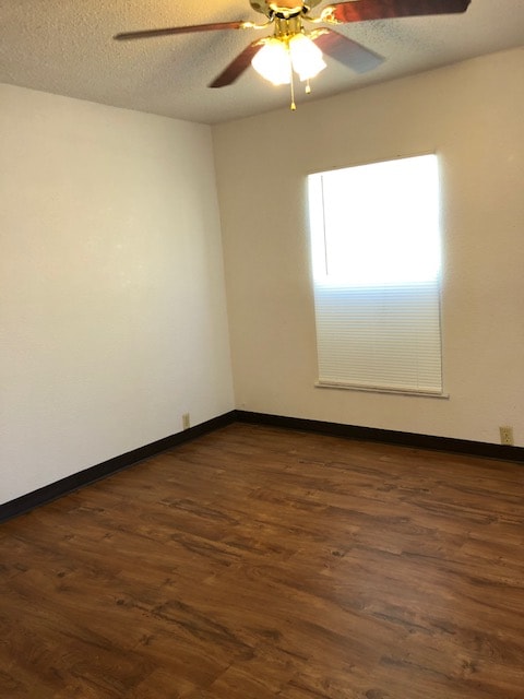 820 S Avenue A in Portales, NM - Foto de edificio - Building Photo