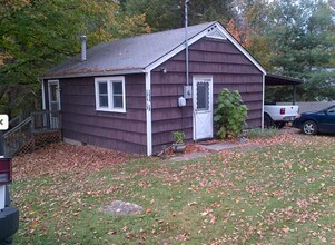 1313.5 E Matlock Rd in Bloomington, IN - Building Photo - Building Photo
