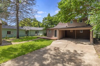 2924 Arcadia Terrace in Rockford, IL - Building Photo - Building Photo