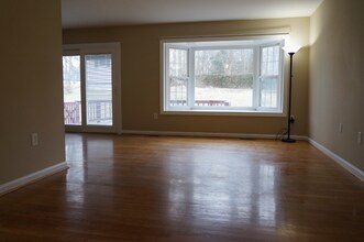 2504 Bristol Cir in Woodbridge, VA - Building Photo - Building Photo