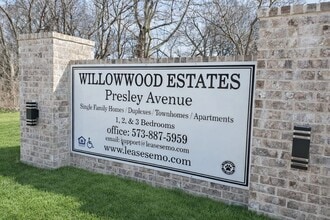 70 Presley Ave in Jackson, MO - Building Photo - Building Photo