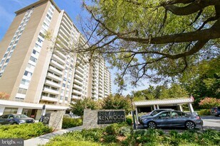 5101 River Rd in Bethesda, MD - Building Photo