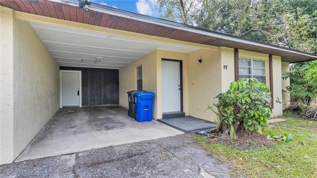 2121 S San Gully Rd in Lakeland, FL - Building Photo - Building Photo