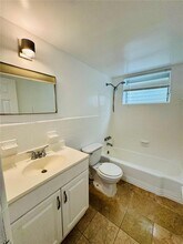 65 Washington Ave in Miami Beach, FL - Building Photo - Building Photo