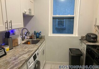 86 Glenville Ave in Boston, MA - Building Photo - Building Photo