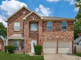 833 Bellflower Dr in Plano, TX - Building Photo