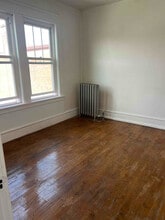 11 Conway St, Unit 11 in Greenfield, MA - Building Photo - Building Photo