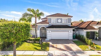 15786 SW 141st St in Miami, FL - Building Photo