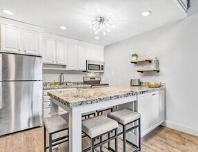 1530 Empire Ave, Unit 304 in Park City, UT - Building Photo - Building Photo