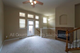 1667 Venice Ln in Longmont, CO - Building Photo - Building Photo