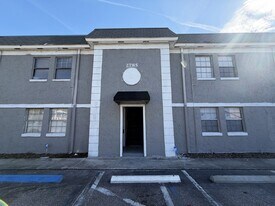 2785 L B McLeod Rd in Orlando, FL - Building Photo